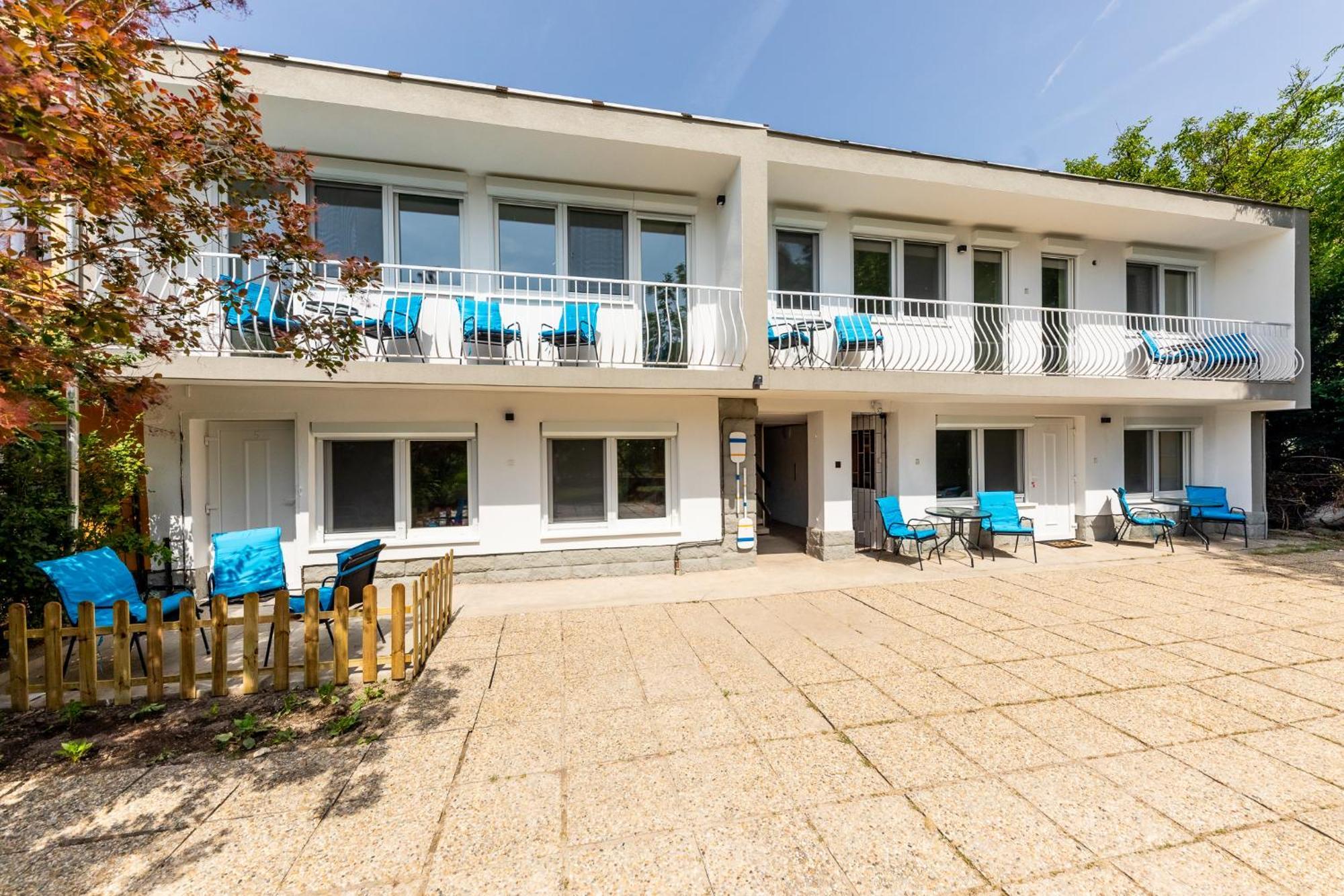 Balaton Wave Apartments Balatonalmádi Exterior foto